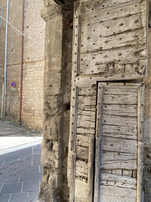 Apartamento Il Nido Dell'Arte Anagni Exterior foto