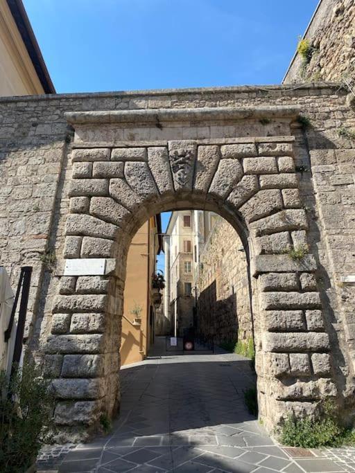 Apartamento Il Nido Dell'Arte Anagni Exterior foto